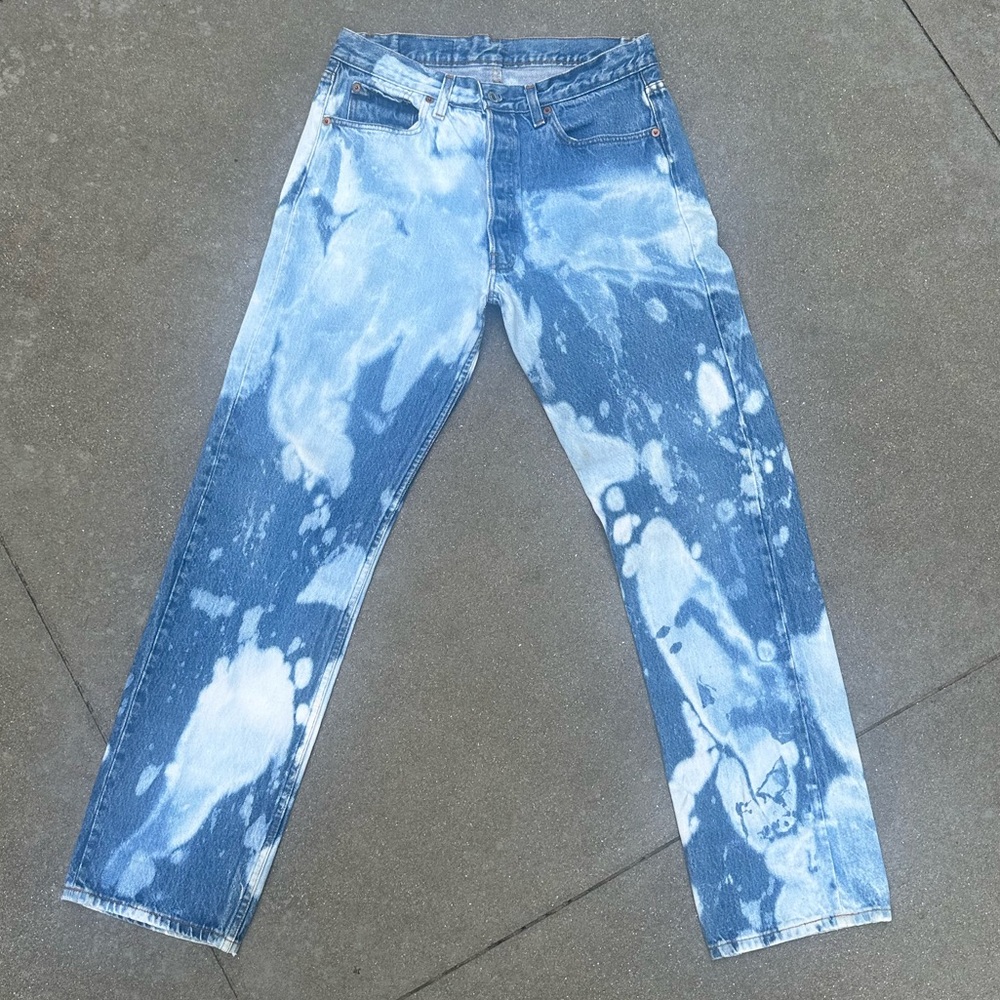 Vintage Levi’s, splatter print (late 1980s). Button fly, men’s size 34W 32L.